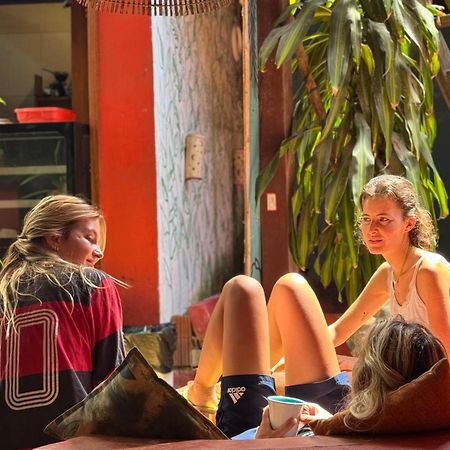 Mais Que Nada Itacare - Hostel, Bar & Breakfast ภายนอก รูปภาพ