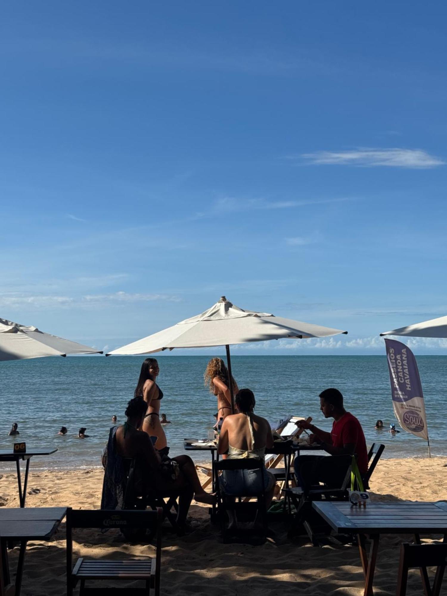 Mais Que Nada Itacare - Hostel, Bar & Breakfast ภายนอก รูปภาพ